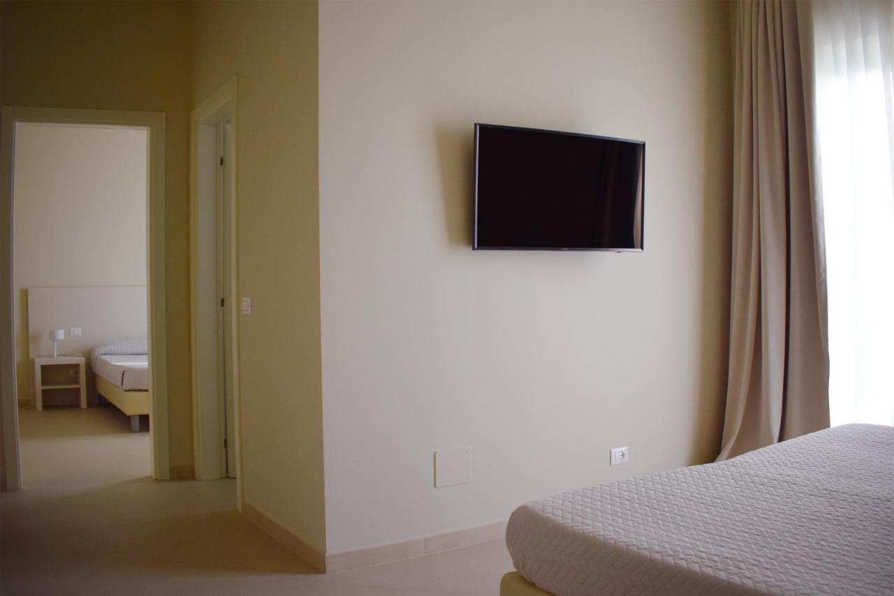 Hotel & Residence Exclusive Marina Di Carrara Exterior photo